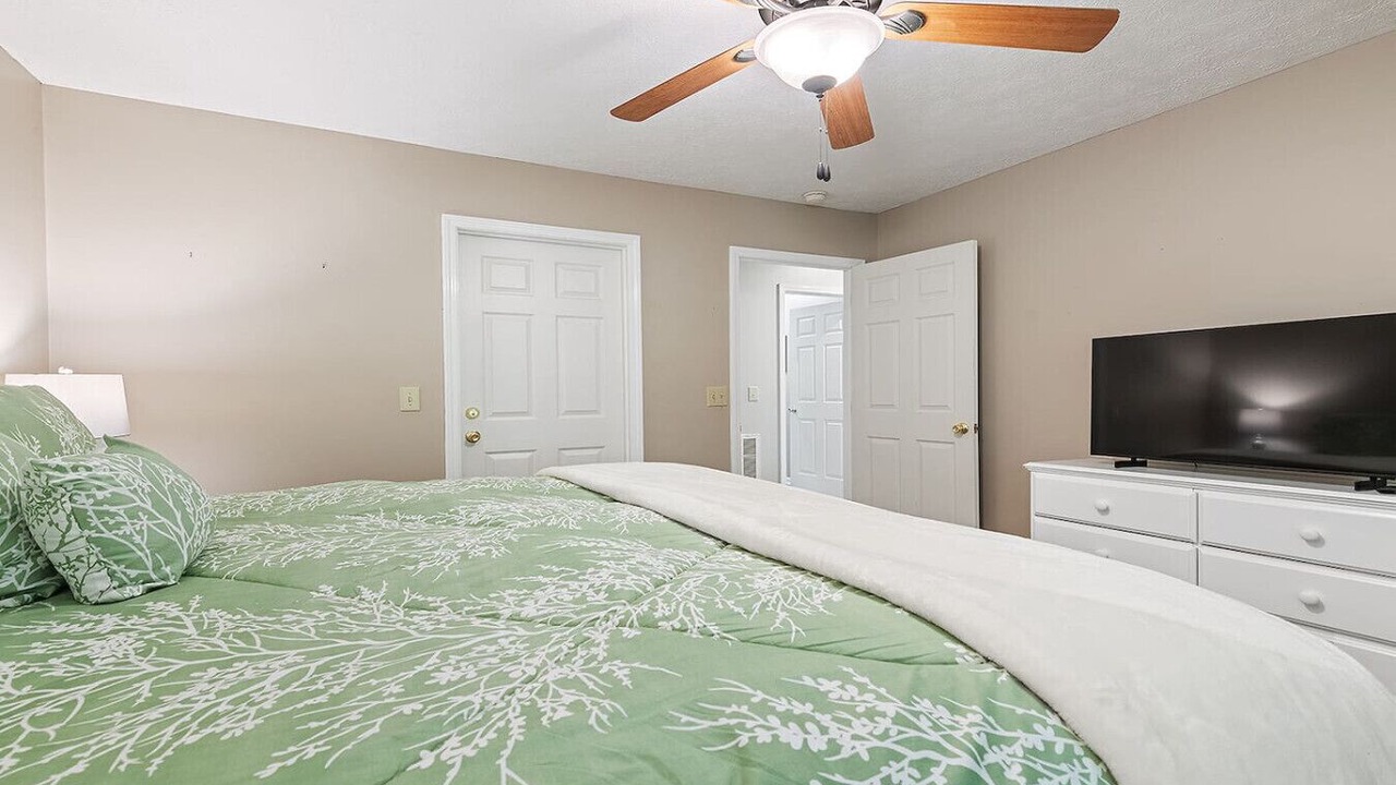 Photo of Bedroom in Waynesville