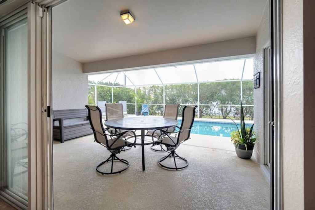Photo of Outdoor in Mariner