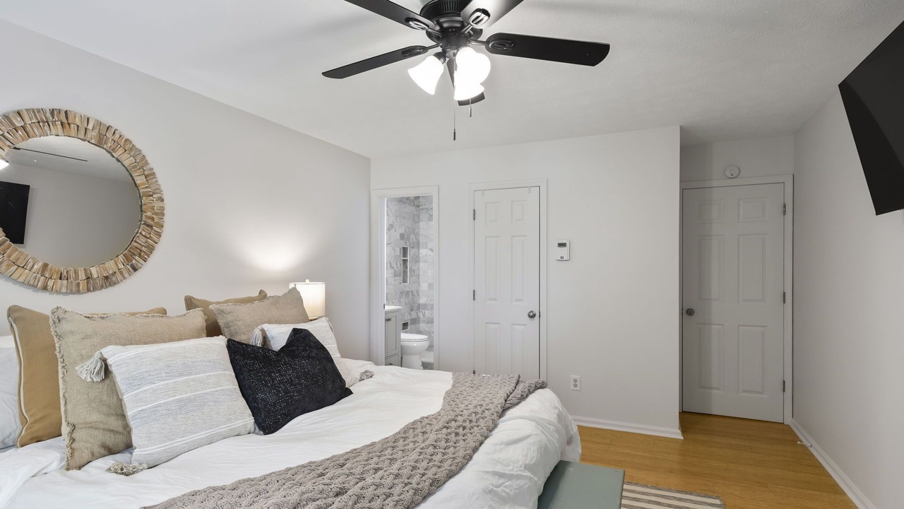 Photo of Bedroom in Dadeville