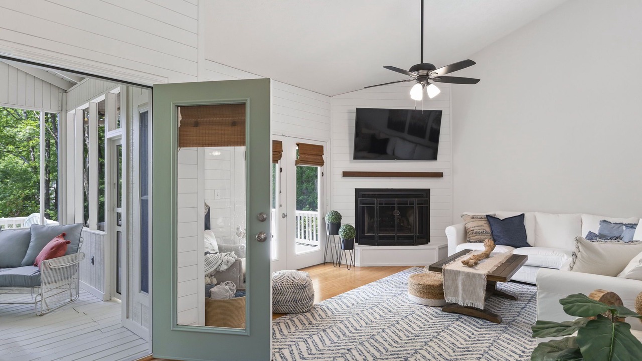 Photo of Livingroom in Dadeville