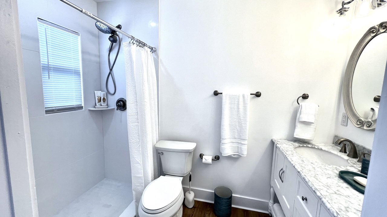 Photo of Bathroom in Mango Groves