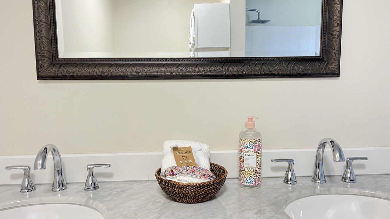 Photo of Bathroom in Fountain