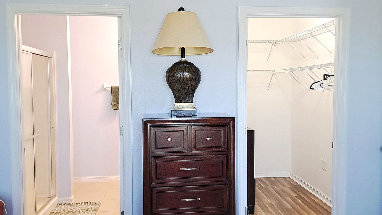 Photo of Bedroom in Riverview