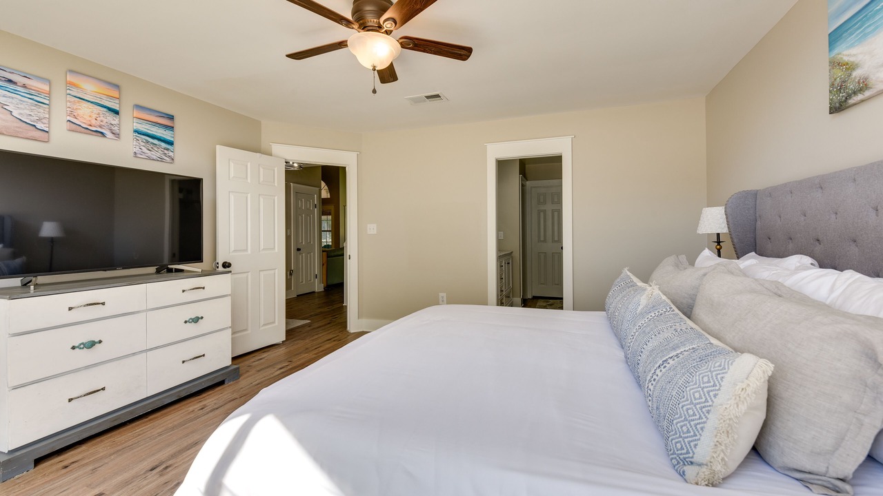 Photo of Bedroom in Niceville