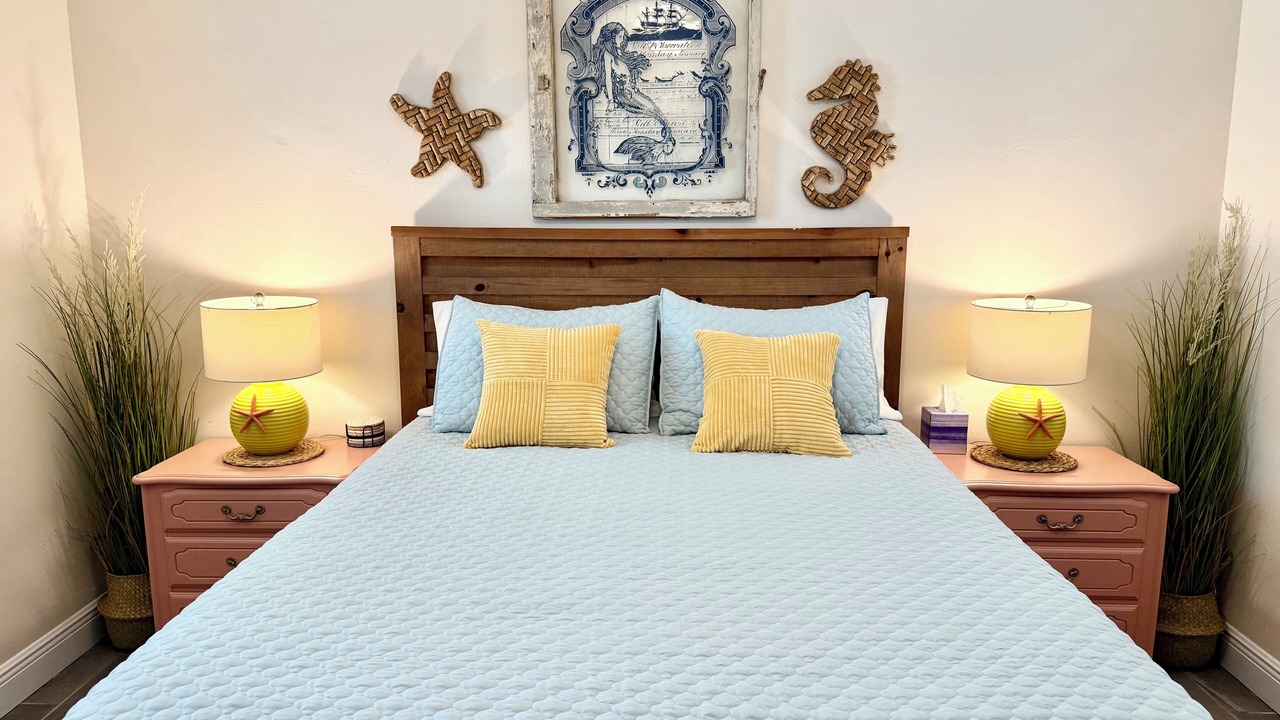 Photo of Bedroom in Tropic