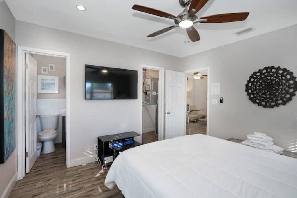 Photo of Bedroom in Poinsettia Heights