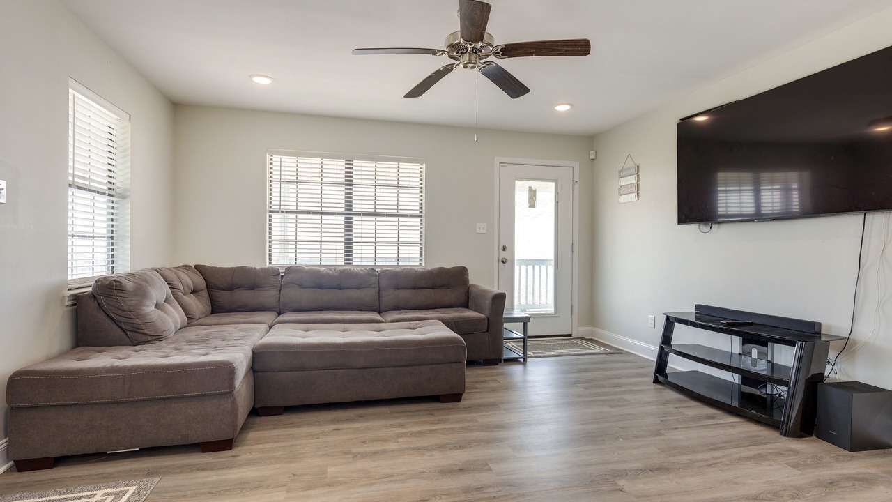 Photo of Bedroom in Theodore