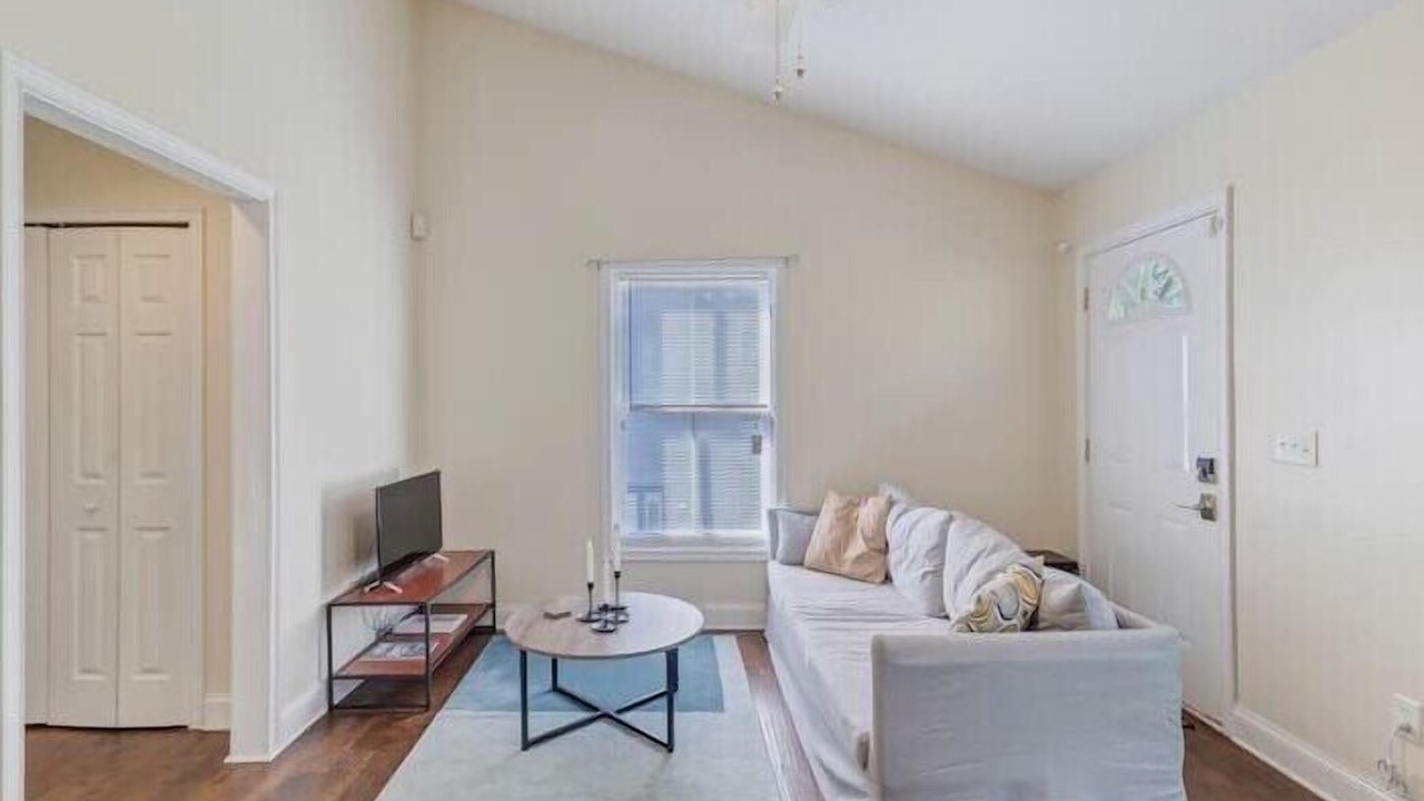 Photo of Livingroom in Springfield