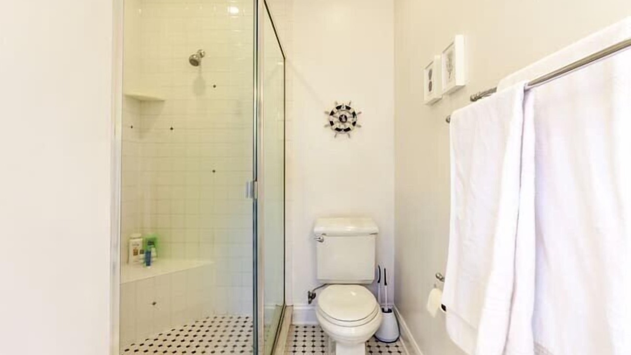 Photo of Bathroom in Springfield