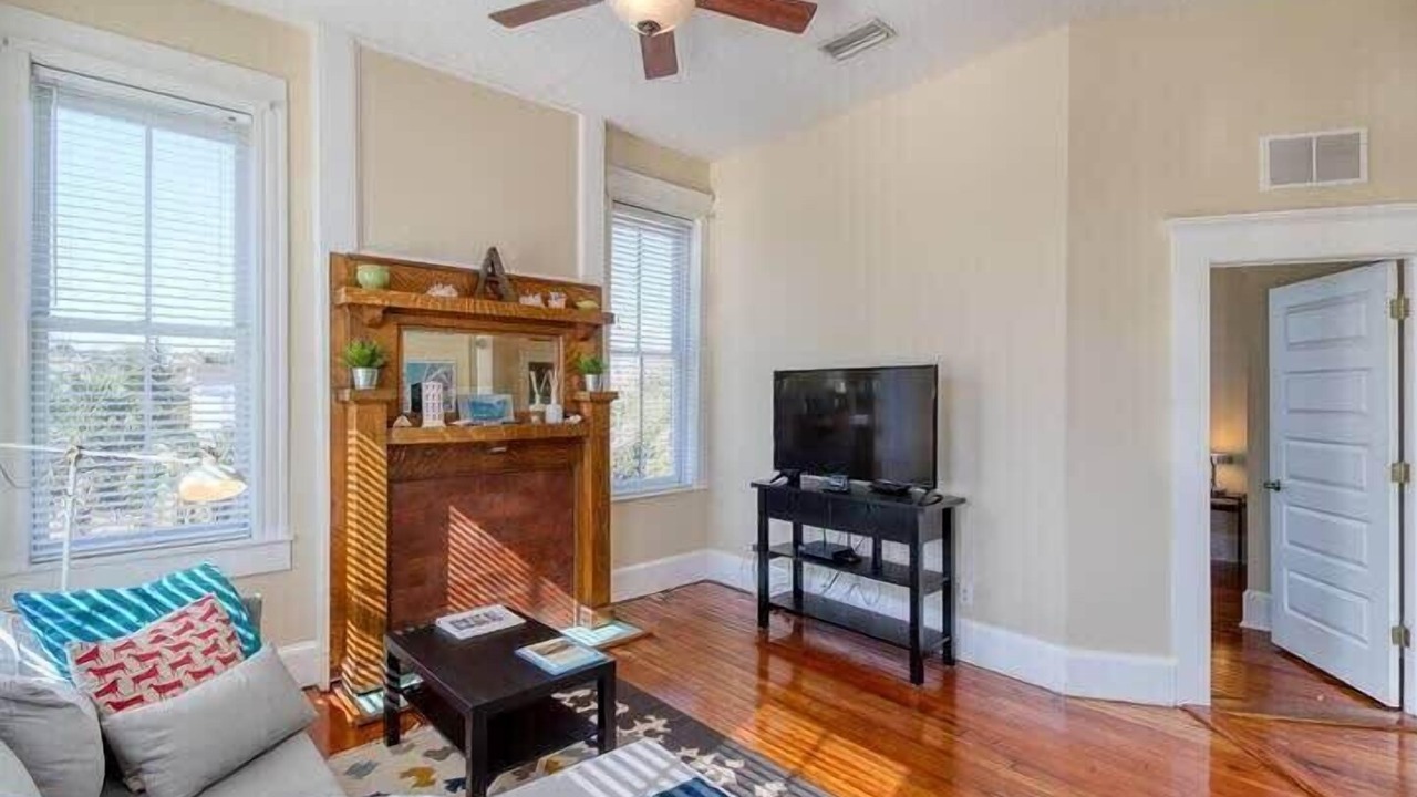 Photo of Livingroom in Springfield