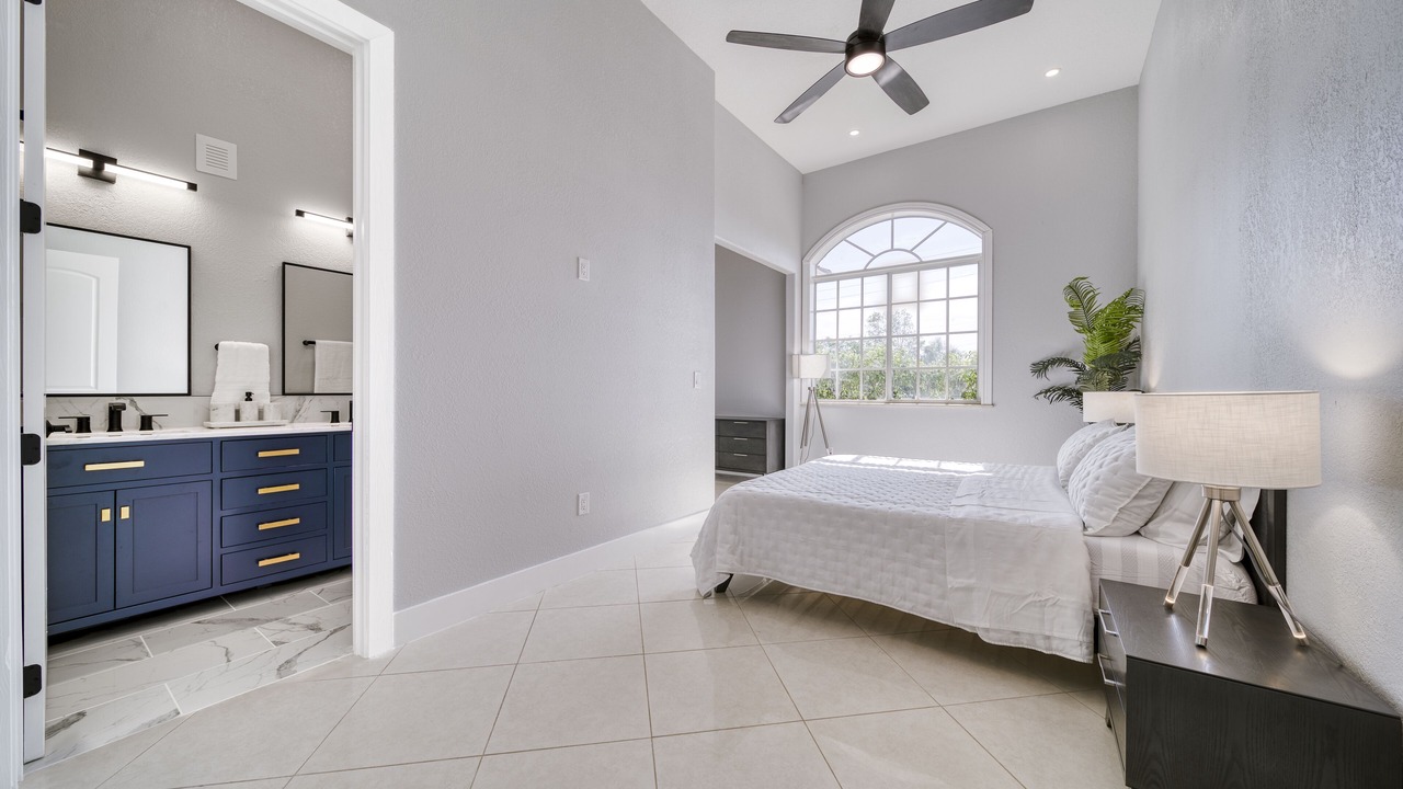 Photo of Bedroom in Southwest Ranches