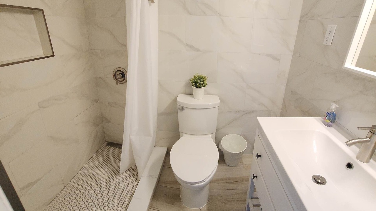 Photo of Bathroom in Bay Esplanade