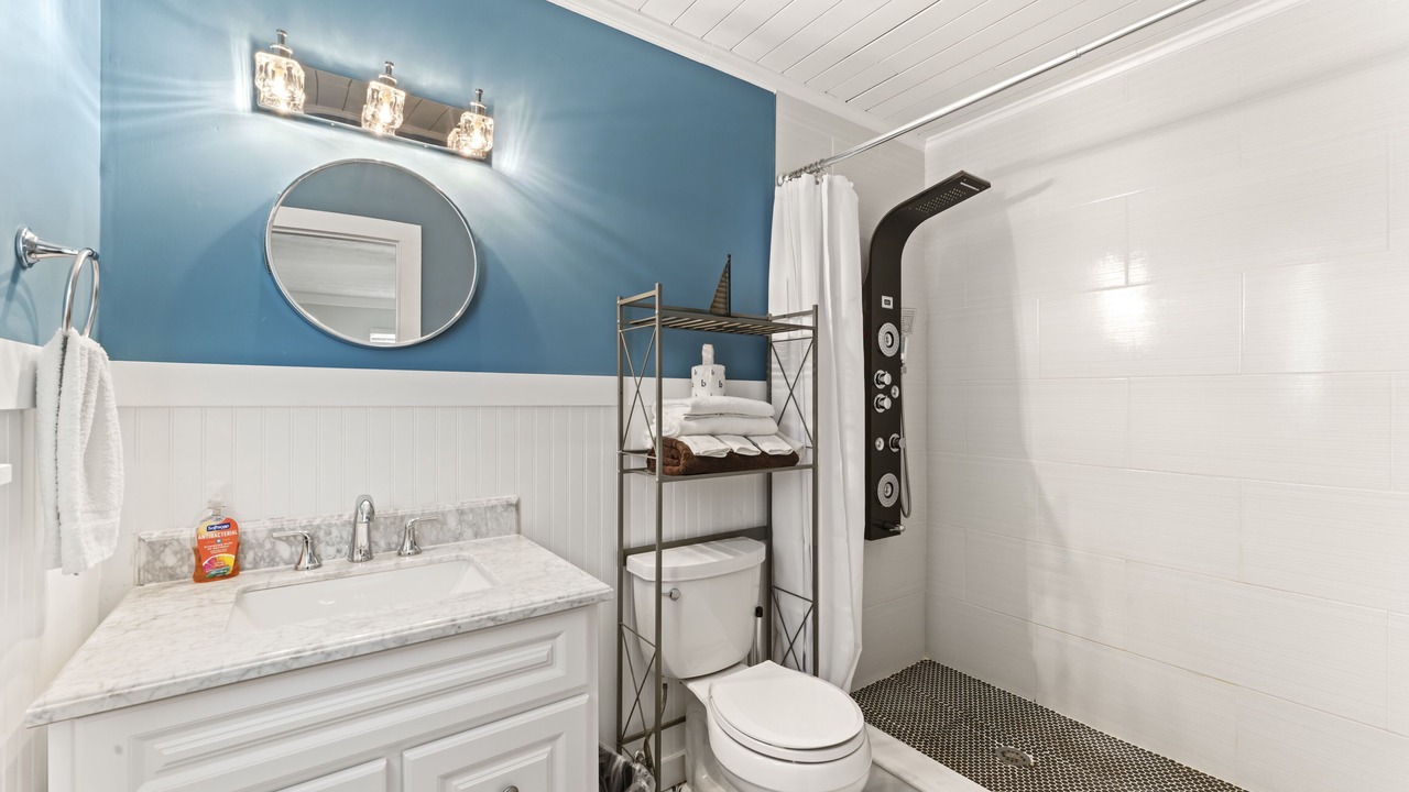 Photo of Bathroom in Fruit Cove