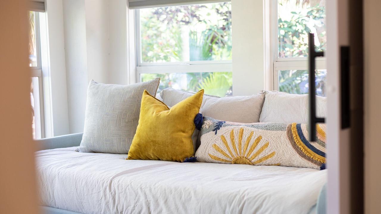 Photo of Bedroom in Parrot Cove