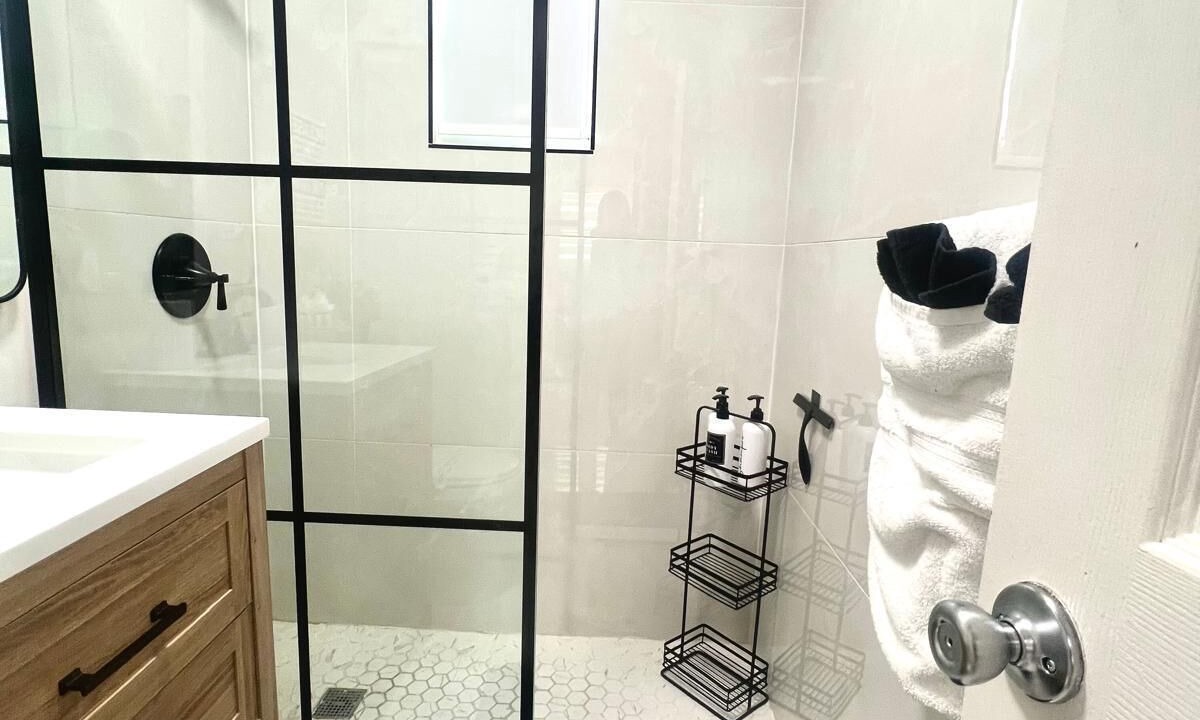 Photo of Bathroom in Flagami