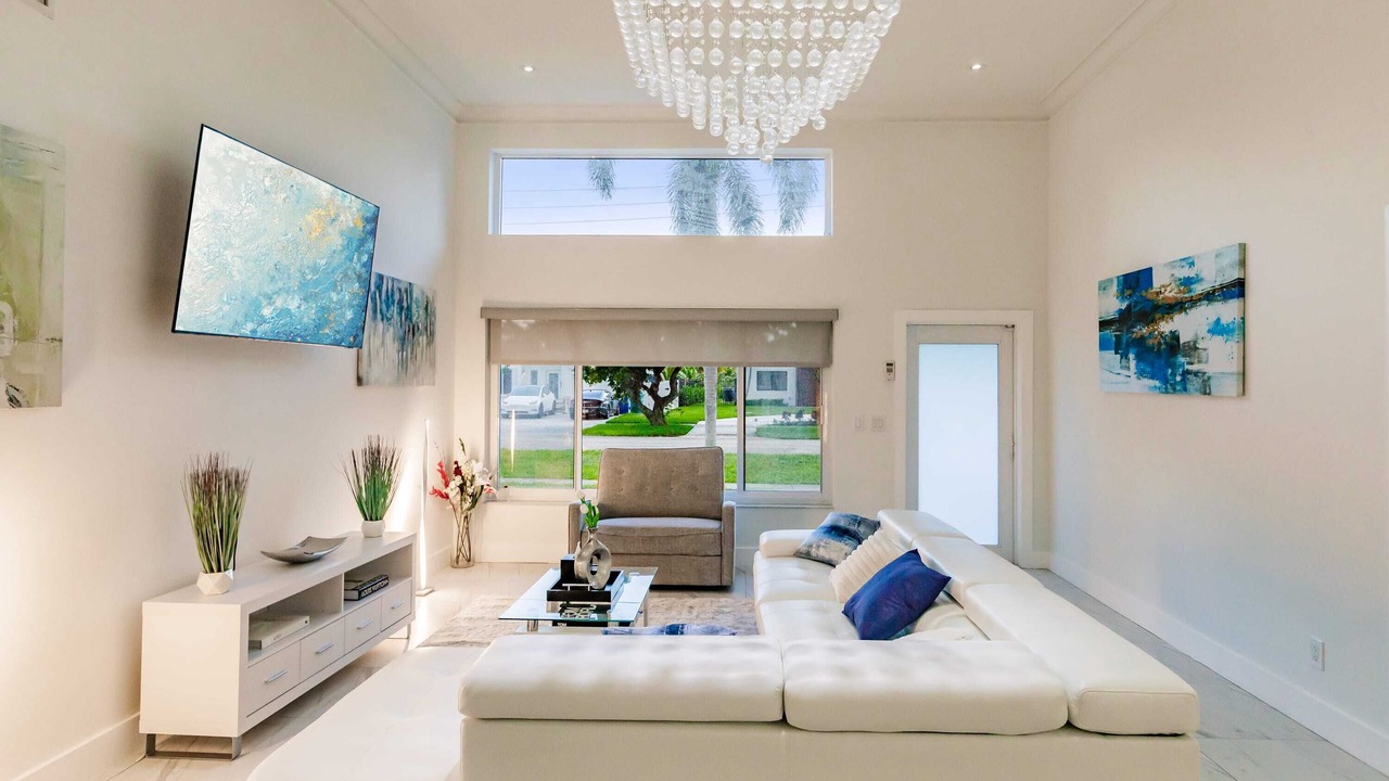 Photo of Livingroom in Ojus