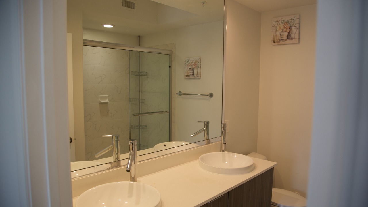 Photo of Bathroom in Miami Lakes