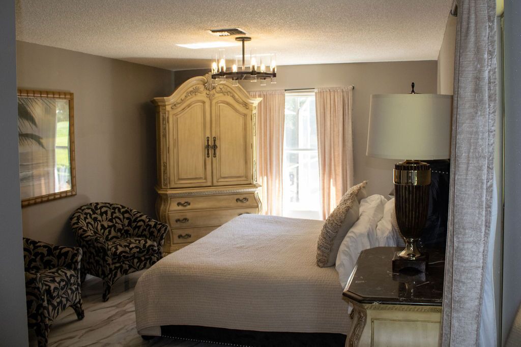 Photo of Bedroom in Lochmoor Waterway Estates
