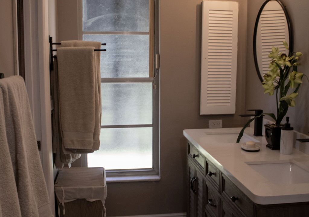 Photo of Bathroom in Lochmoor Waterway Estates