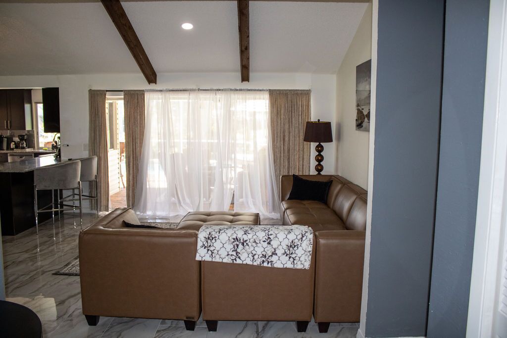 Photo of Livingroom in Lochmoor Waterway Estates