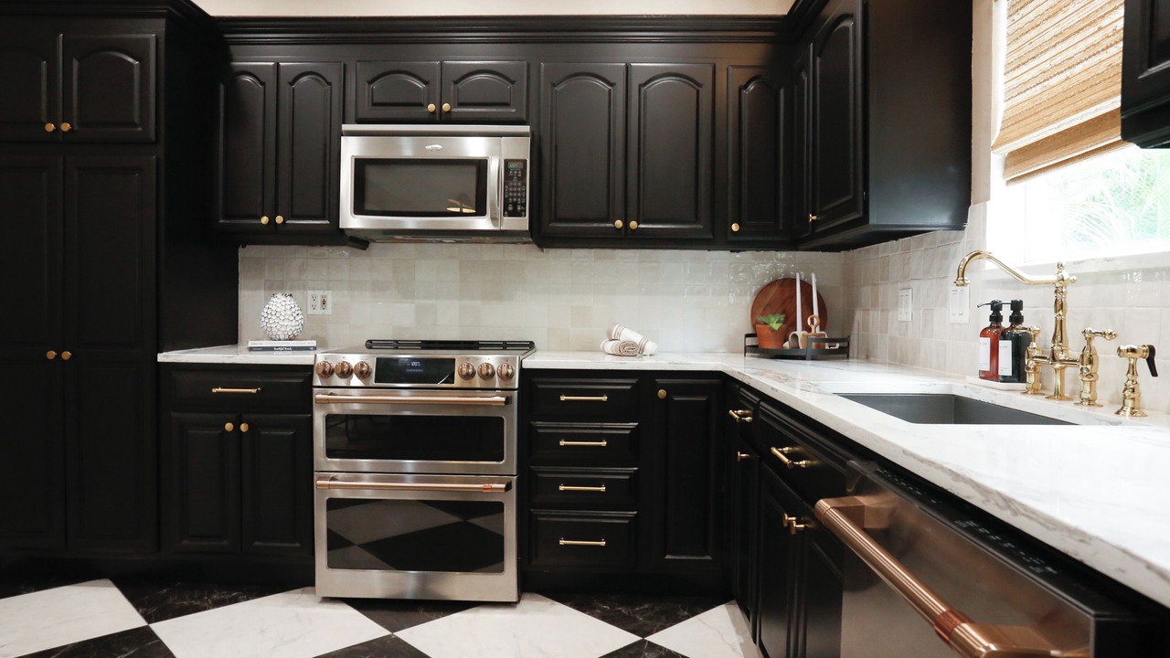 Photo of Kitchen in Historic Uptown