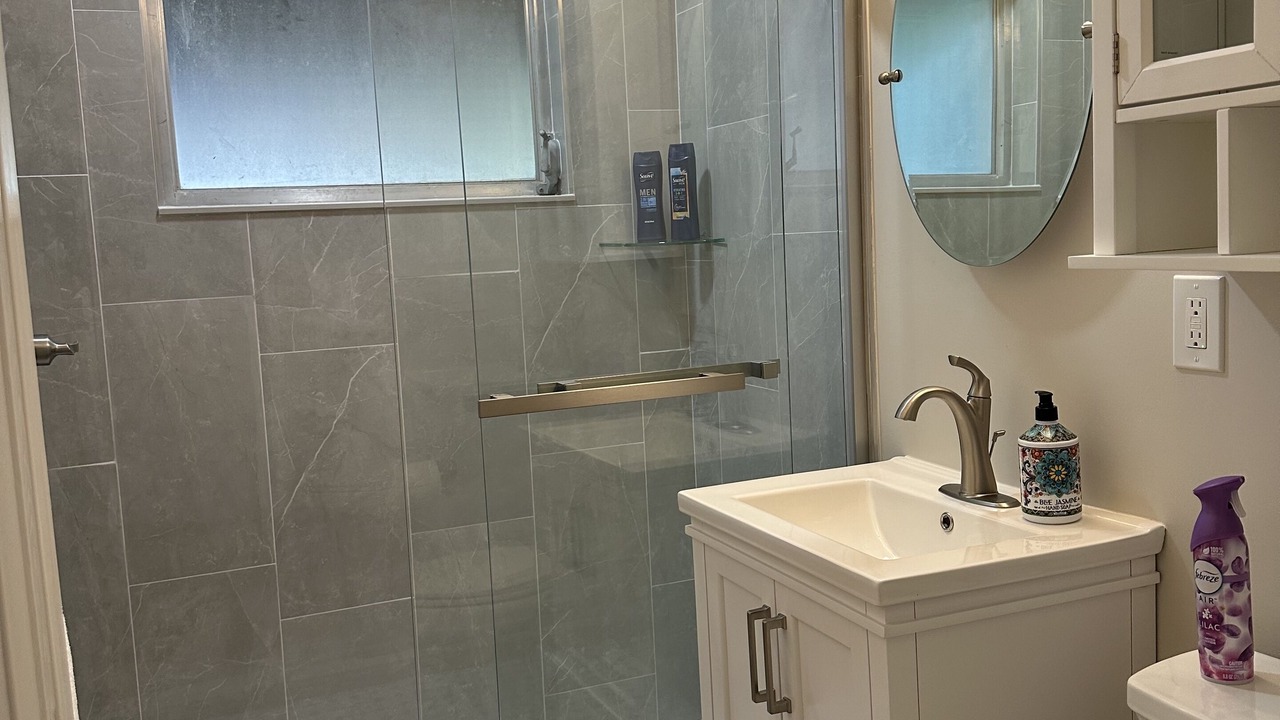 Photo of Bathroom in Sebring