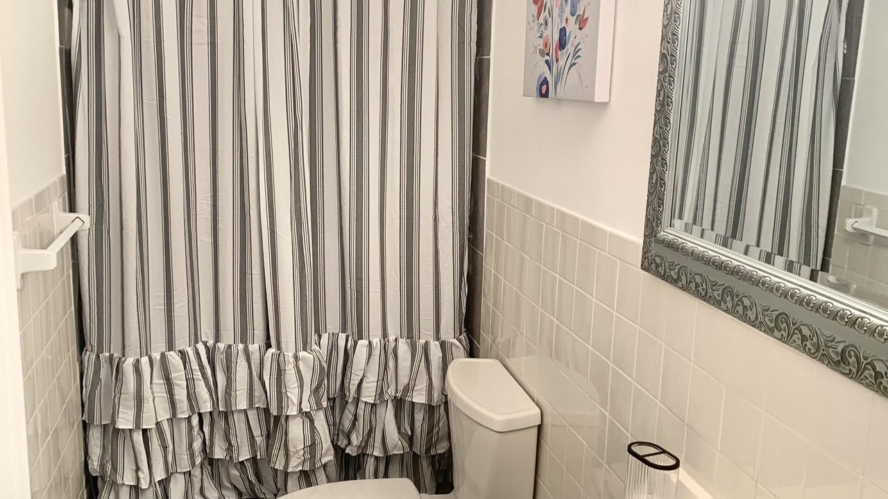 Photo of Bathroom in Hampton Homes