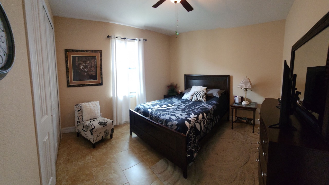 Photo of Bedroom in South Gulf Cove