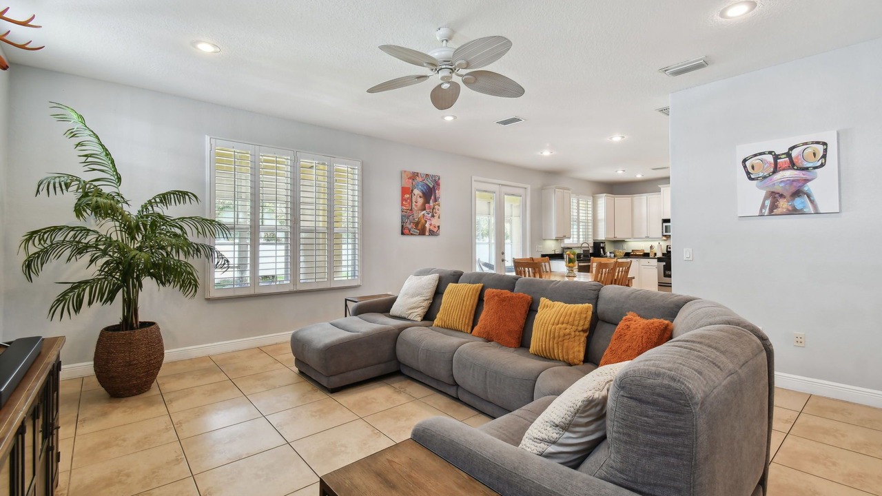 Photo of Livingroom in Ballast Point