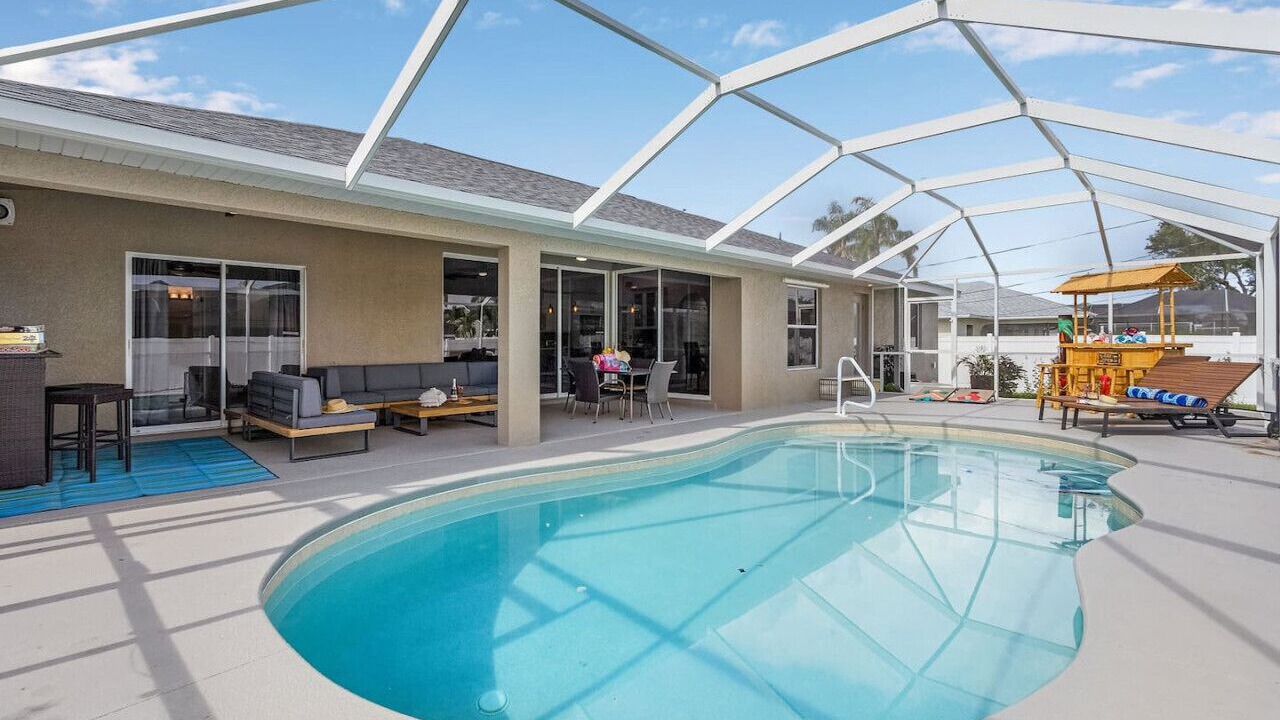 Photo of Outdoor in Pelican