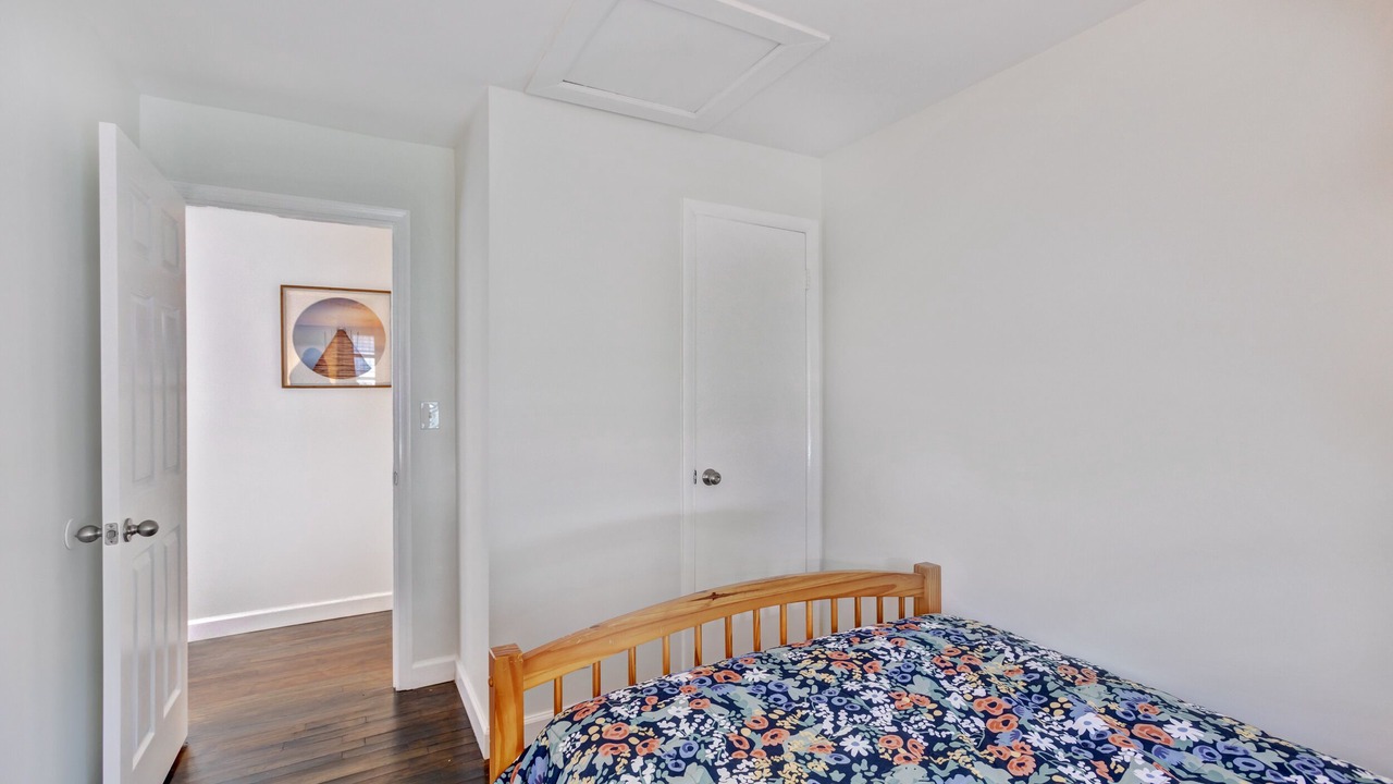 Photo of Bedroom in Parker Ridge