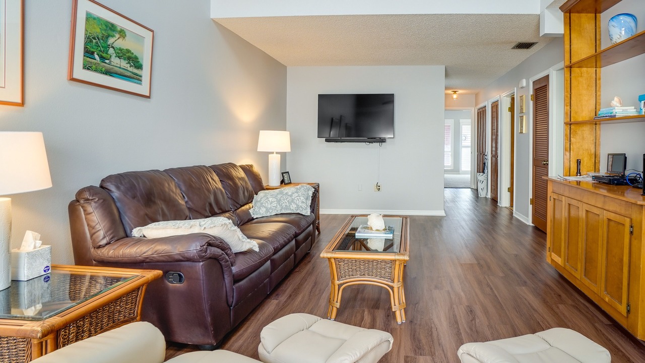 Photo of Livingroom in Leesburg