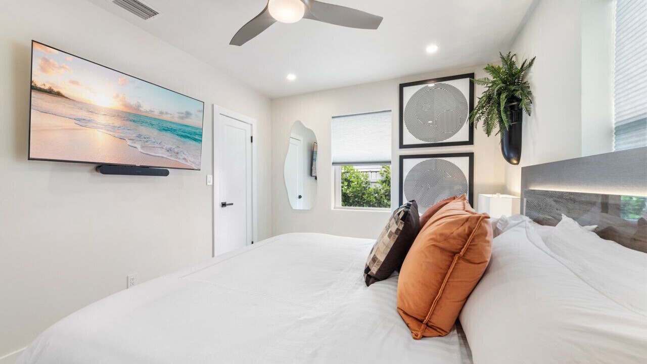 Photo of Bedroom in Tarpon River