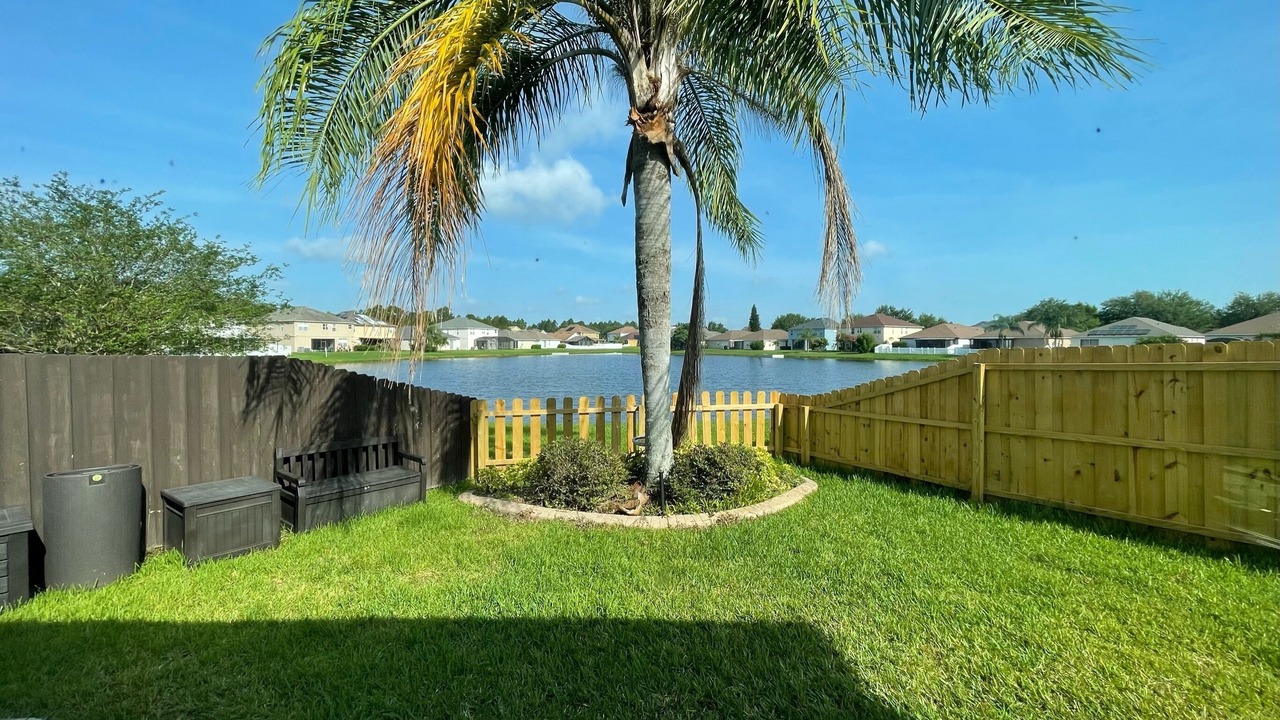 Photo of Outdoor in Vista East