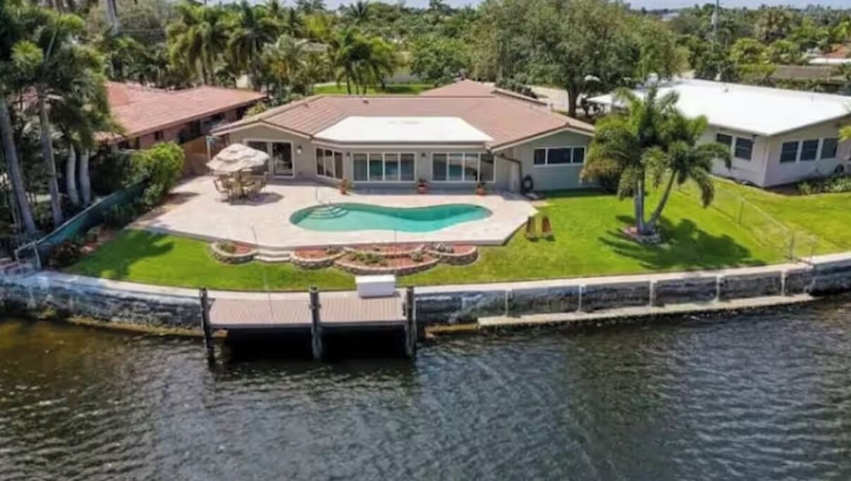 Photo of Outdoor in Cypress Lakes