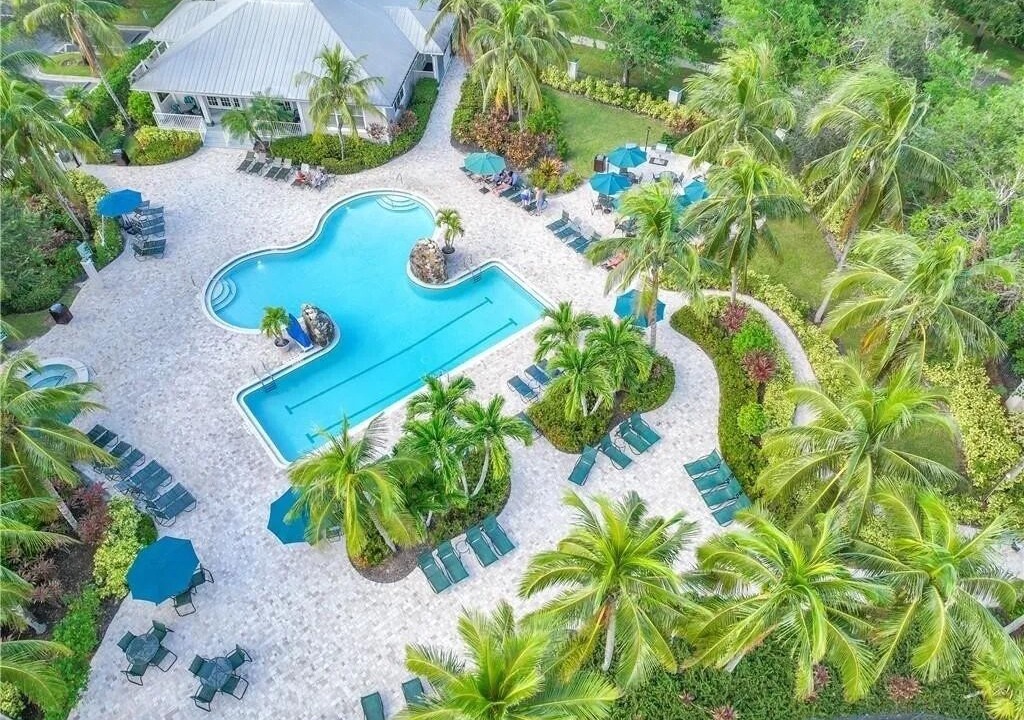Photo of Outdoor in Naples