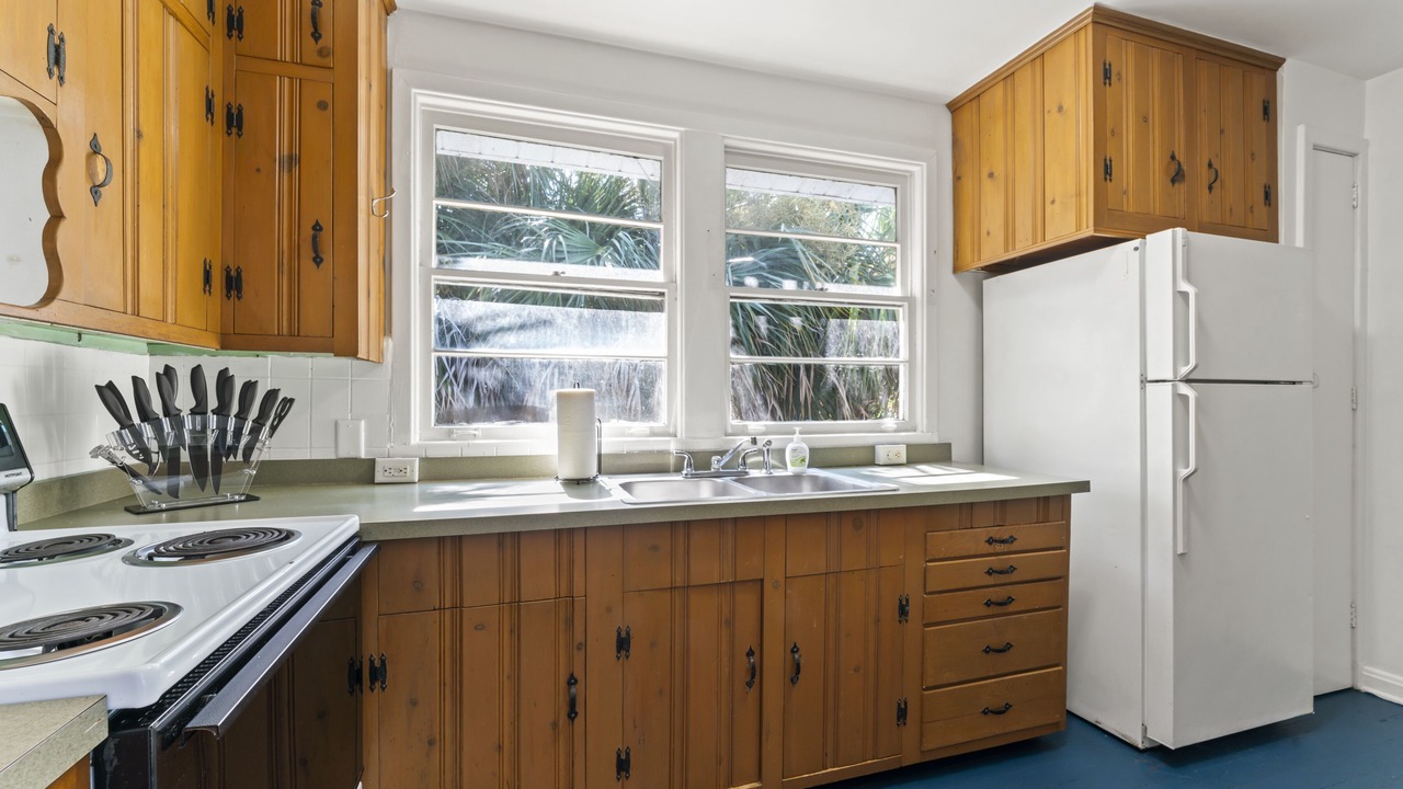 Photo of Kitchen in Neptune Beach