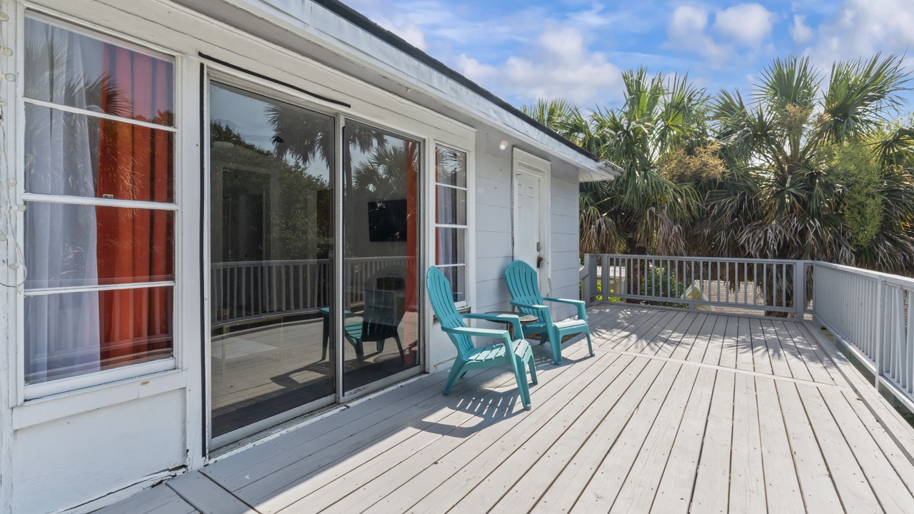 Photo of Patio Balcony in Neptune Beach