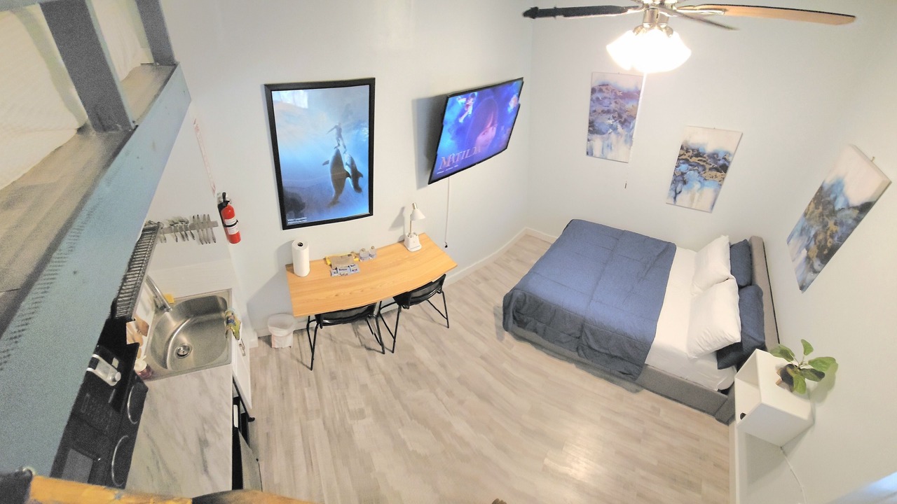 Photo of Bedroom in Royal Poinciana