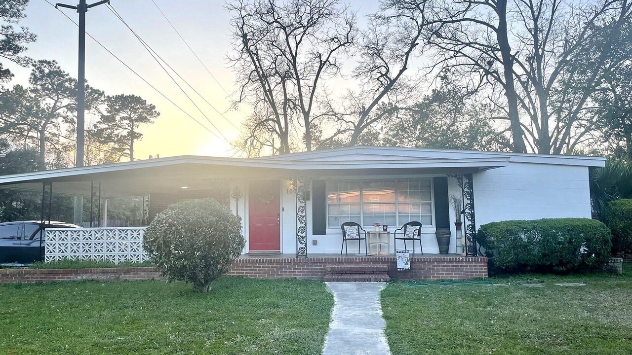 Photo of Outdoor in Griffin Heights