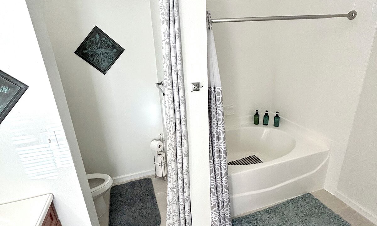Photo of Bathroom in Griffin Heights