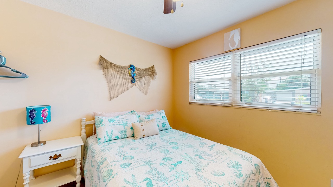 Photo of Bedroom in Bayshore Gardens
