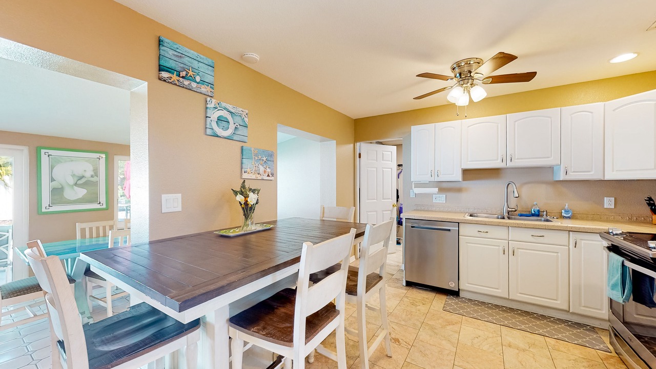 Photo of Kitchen in Bayshore Gardens