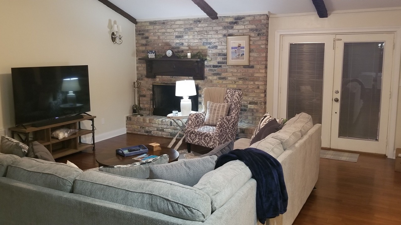 Photo of Livingroom in Brent