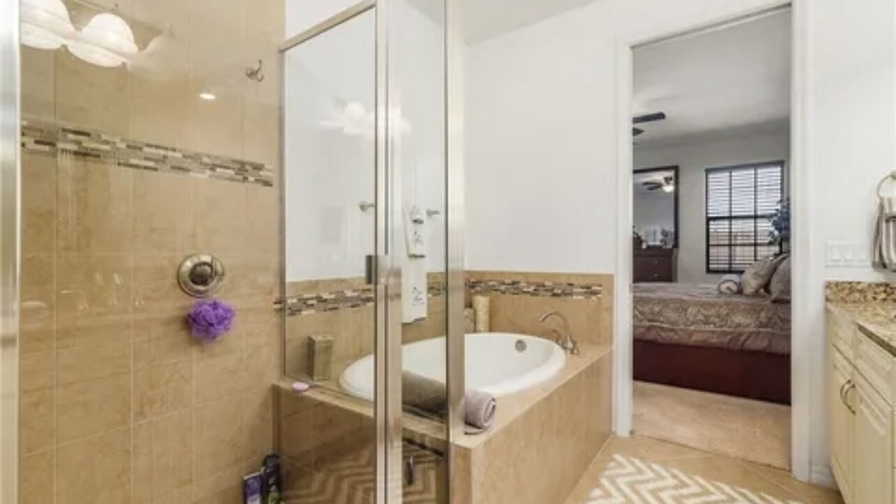 Photo of Bathroom in Biggar