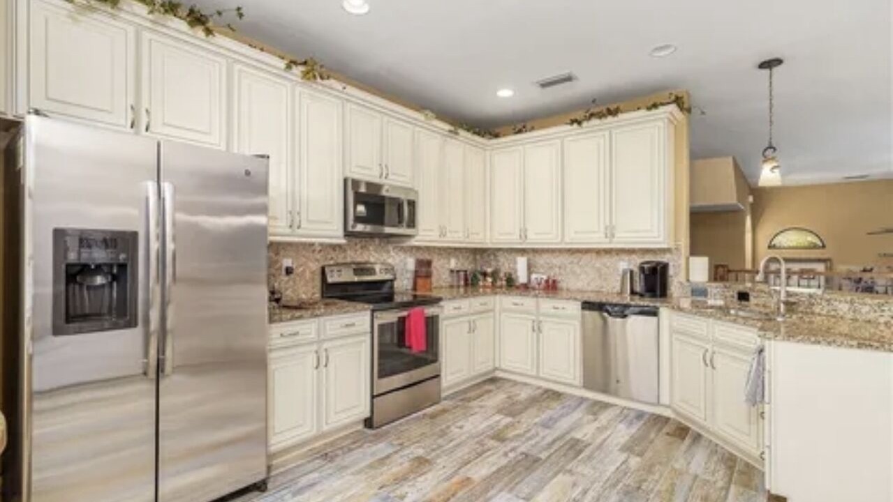 Photo of Kitchen in Biggar