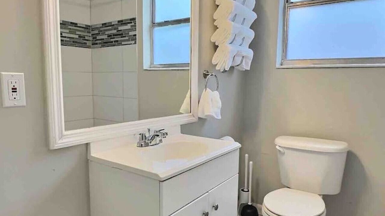 Photo of Bathroom in Hyde Park