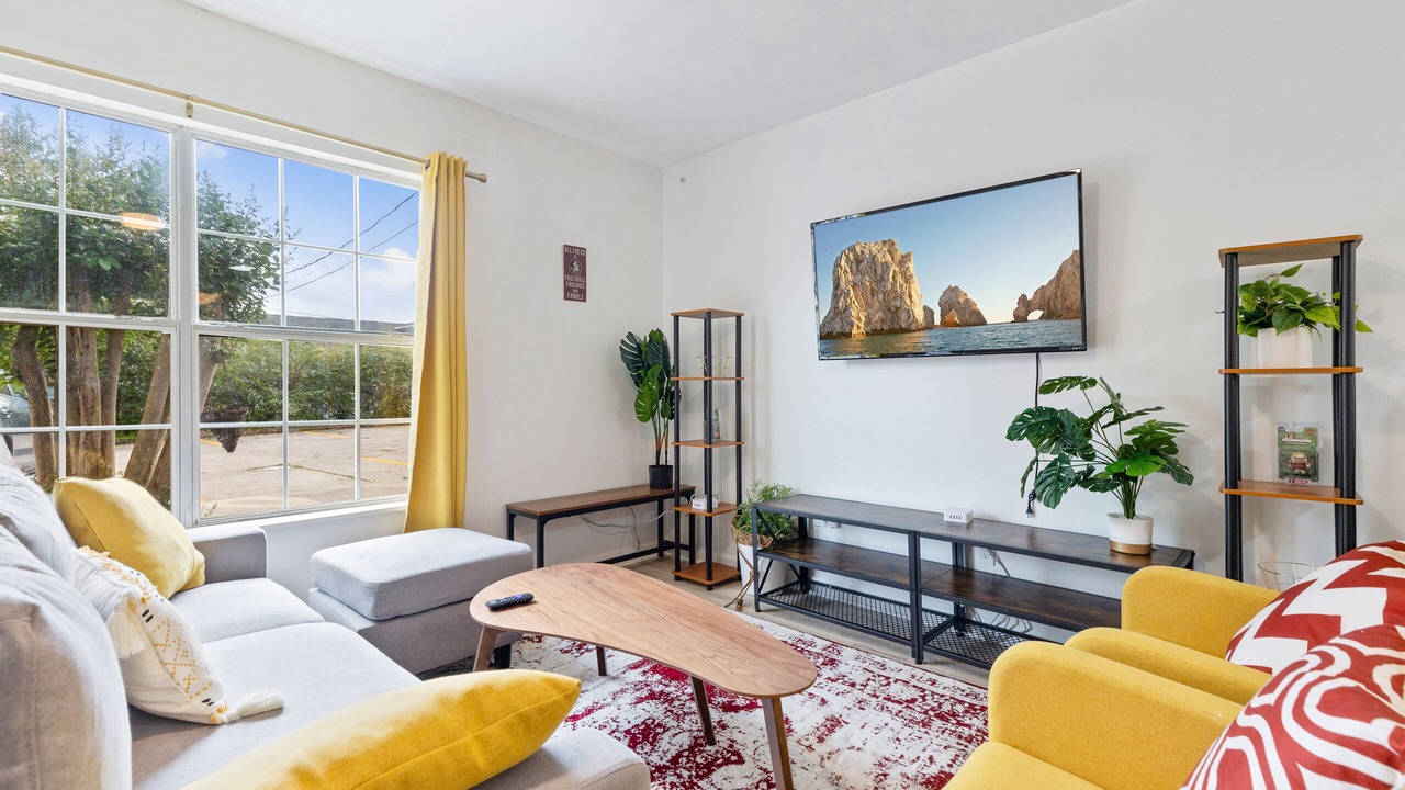 Photo of Livingroom in Griffin Heights