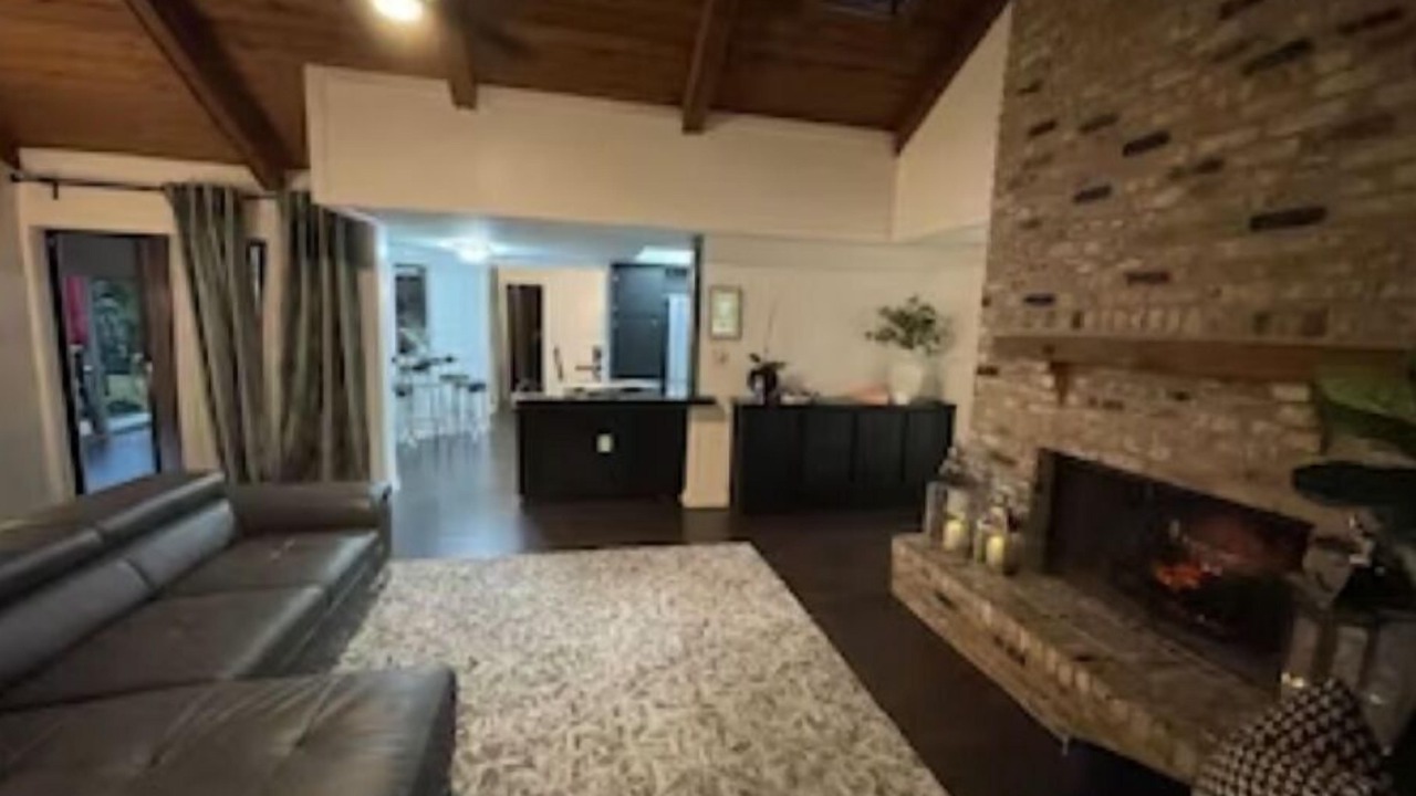 Photo of Livingroom in Longwood