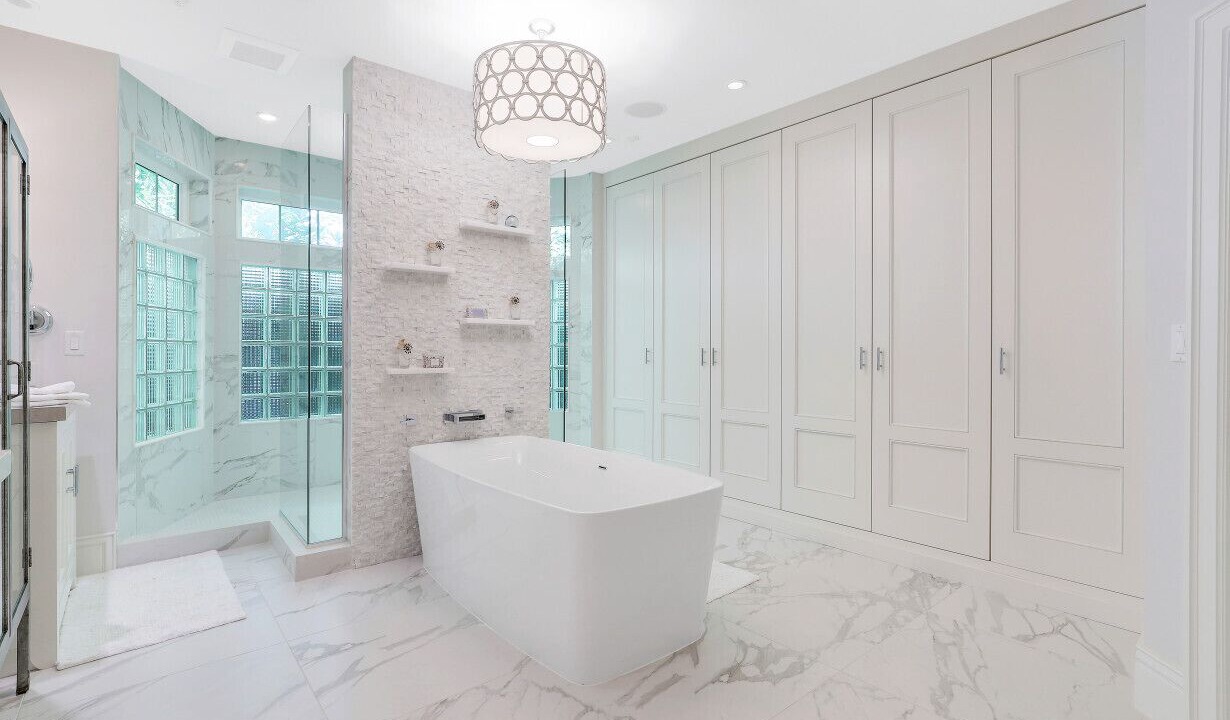 Photo of Bathroom in Old Naples
